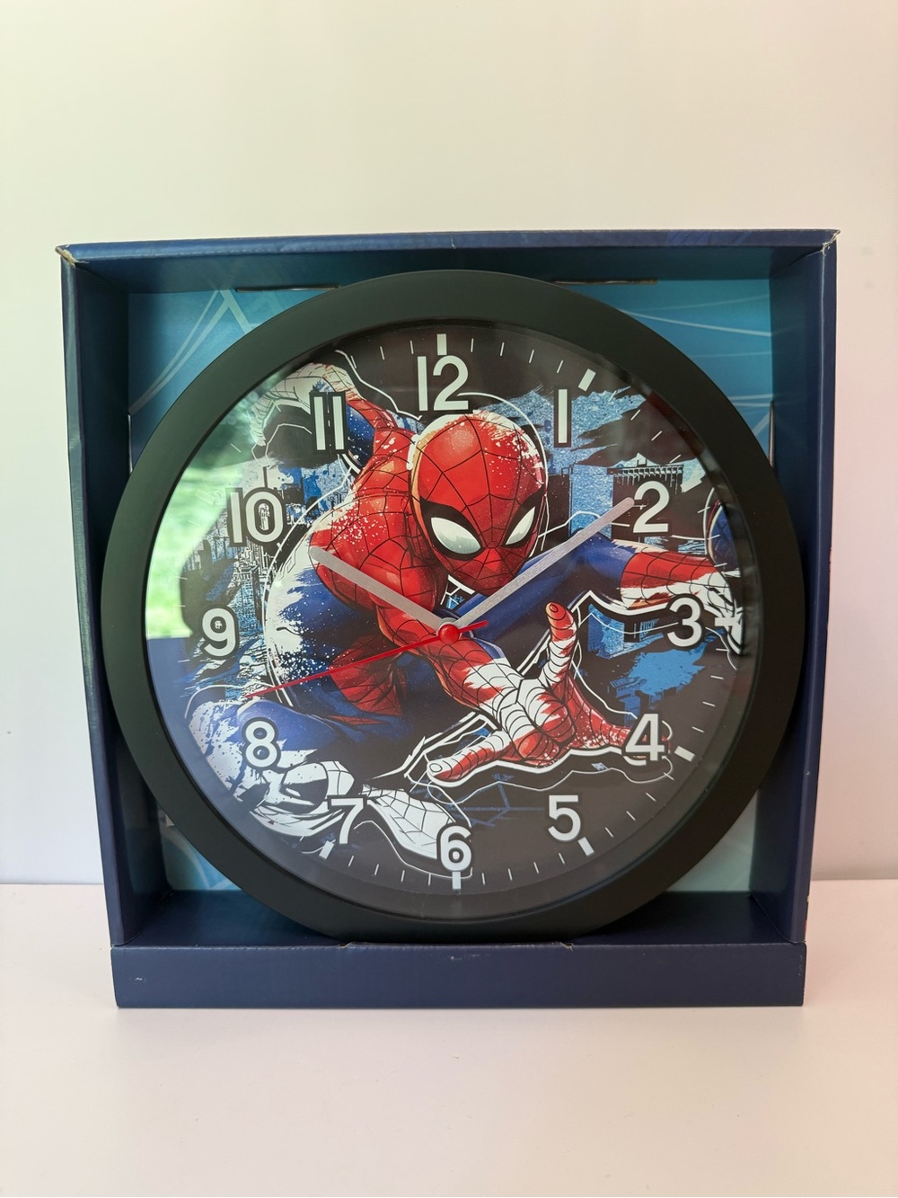 NIB Spider-Man Red & Blue Wall Clock Battery Operated